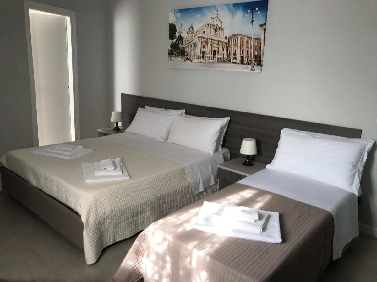 Borgo Palombaio Home Catania Bagian luar foto