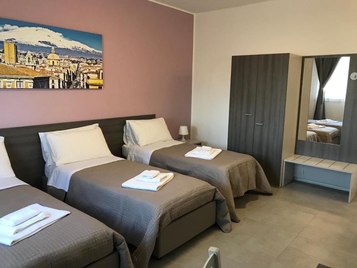 Borgo Palombaio Home Catania Bagian luar foto